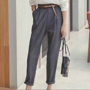 Pinstripe loose-fitting trousers